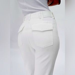 Aritzia Joni High Rise White Cargo’s